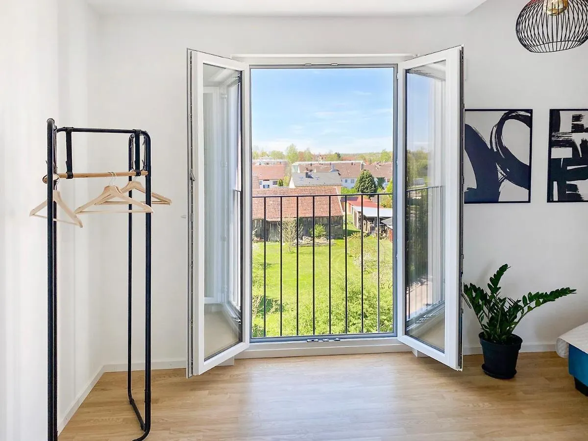 Modern & Stylisch - Penthouse-Feeling Nahe Flughafen Muenchen Apartment Freising