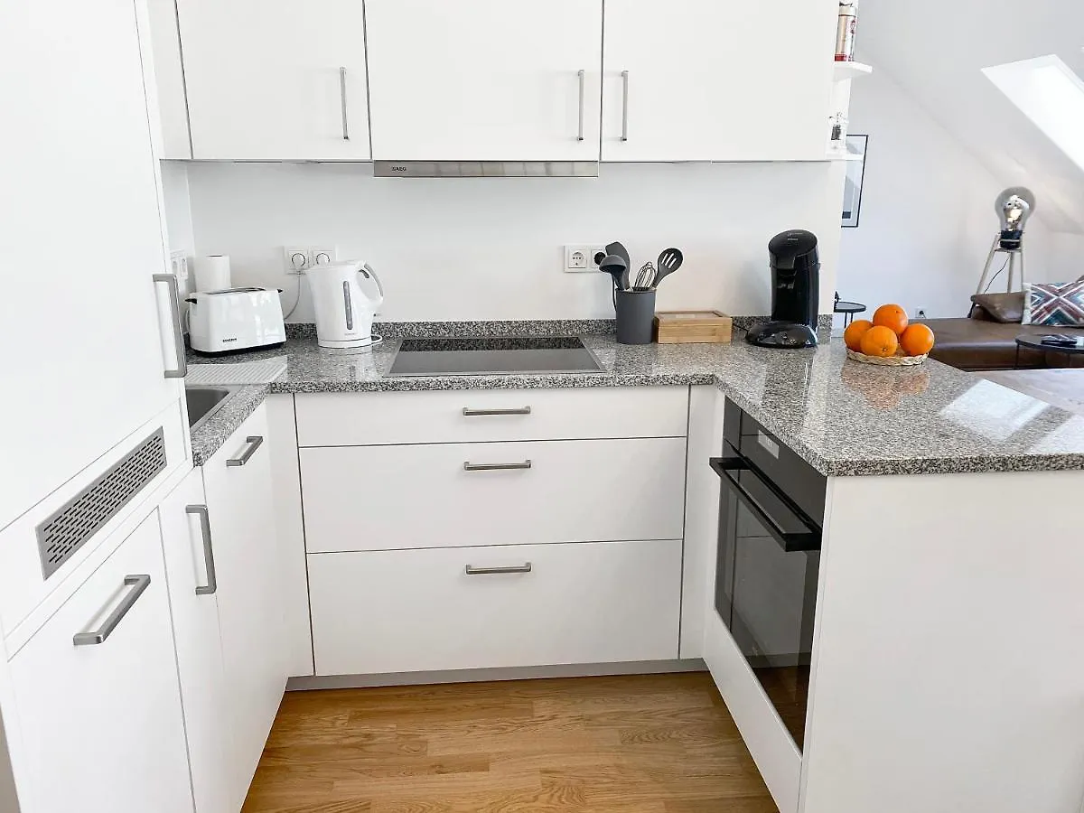 Modern & Stylisch - Penthouse-Feeling Nahe Flughafen Muenchen Apartment Freising